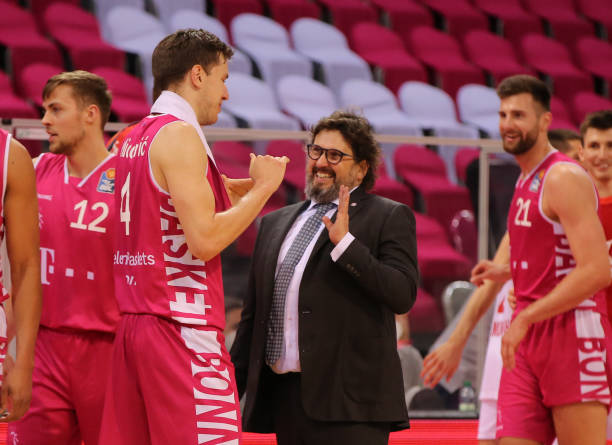 中使用自主 中使用自主